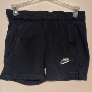 nike black shorts
